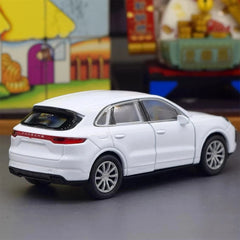 [Welly] 1:36 Porsche 2018 Cayenne Turbo White Model Car Die-Cast