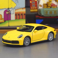 [Welly] 1:36 Porsche 2021 911 Carrera 4S Yellow Model Car Die-Cast
