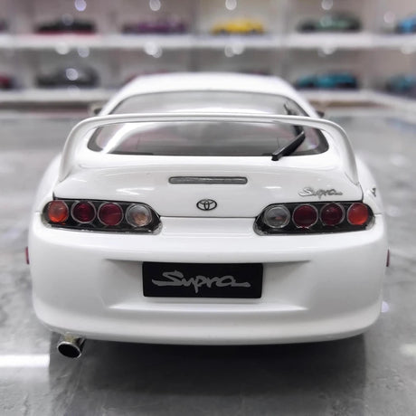 [WhelArt] 1:18 Toyota 1993 Supra A80 White Model Car Die-Cast