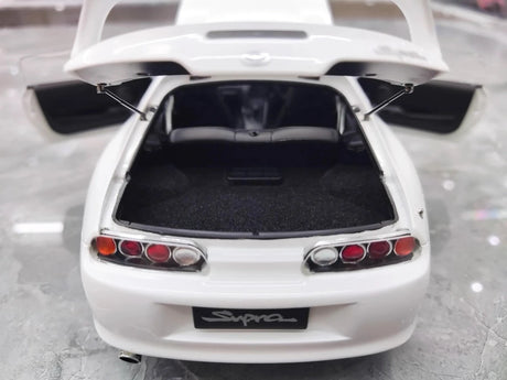 [WhelArt] 1:18 Toyota 1993 Supra A80 White Model Car Die-Cast