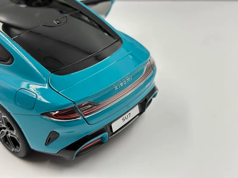 1:18 Xiaomi Su7 Die Cast Model Car