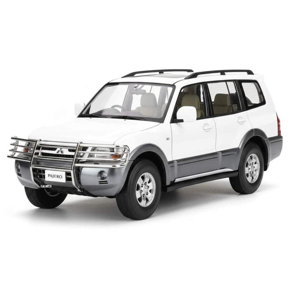 [YC] 1:18 Mitsubishi 1999 Pajero V73 blanc voiture miniature Die-Cast