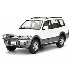 [YC] 1:18 Mitsubishi 1999 Pajero V73 blanc voiture miniature Die-Cast