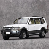 [YC] 1:18 Mitsubishi 1999 Pajero V73 White Model Car Die-Cast