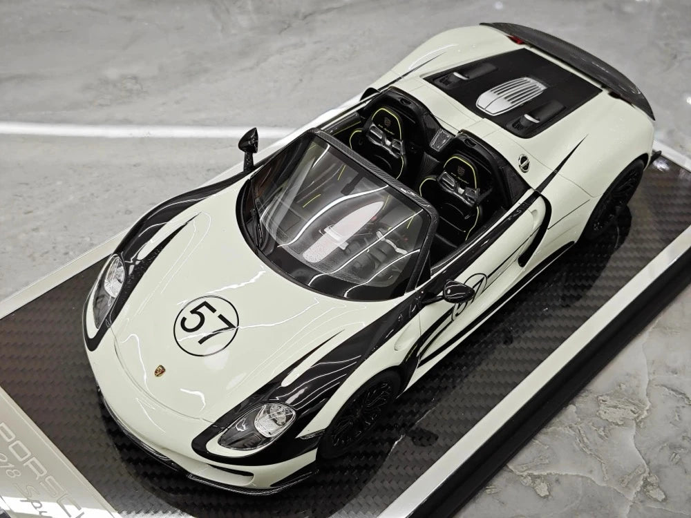 [YY] 1:18 Porsche 2013 918 Spyder Convertible #57 modellino di auto resina / Closed Body