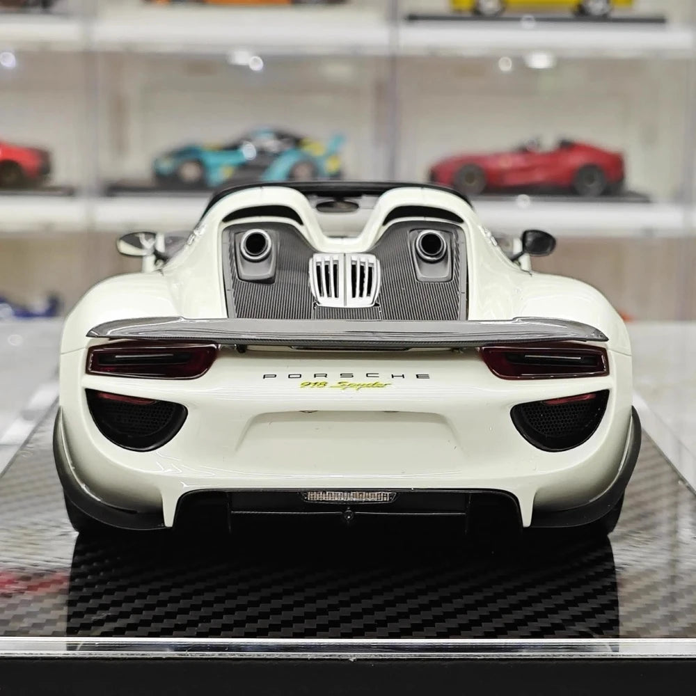 [YY] 1:18 Porsche 2013 918 Spyder Convertible #57 modellino di auto resina / Closed Body
