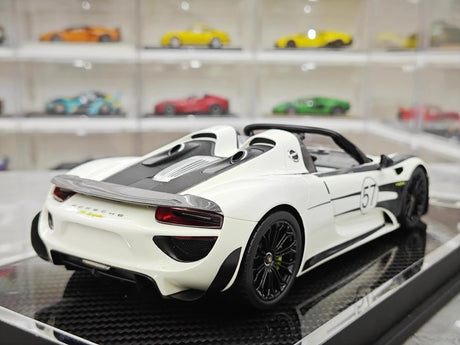 [YY] 1:18 Porsche 2013 918 Spyder Convertible #57 Model Car Resin / Closed Body