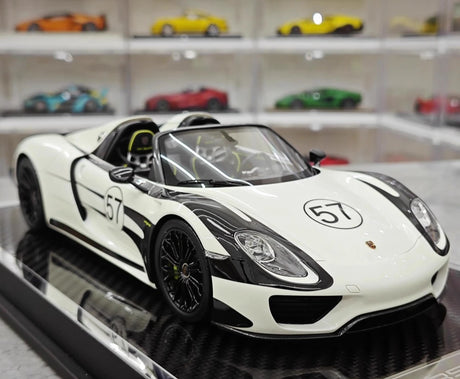 [YY] 1:18 Porsche 2013 918 Spyder Convertible #57 Model Car Resin / Closed Body