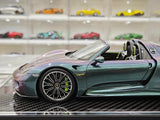 [YY] 1:18 Porsche 2013 918 Spyder Convertible Gradient Model Car Resin