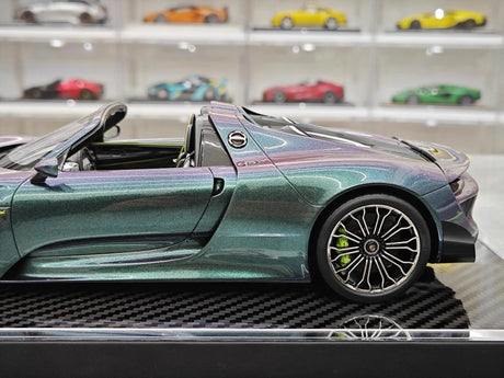[YY] 1:18 Porsche 2013 918 Spyder Convertible Gradient Model Car Resin