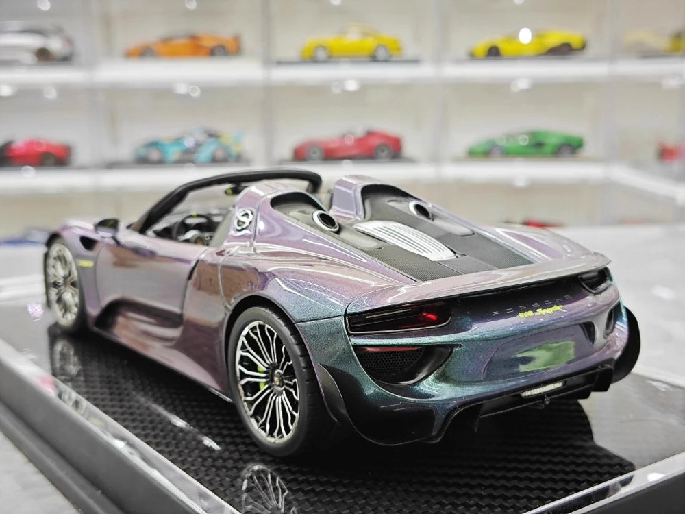 [YY] 1:18 Porsche 2013 918 Spyder Convertible Gradient Model Car Resin