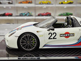 [YY] 1:18 Porsche 2013 918 Spyder Convertible Martini modelauto Hars