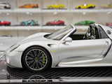 [YY] 1:18 Porsche 2013 918 Spyder Convertible Silver Model Car Resin