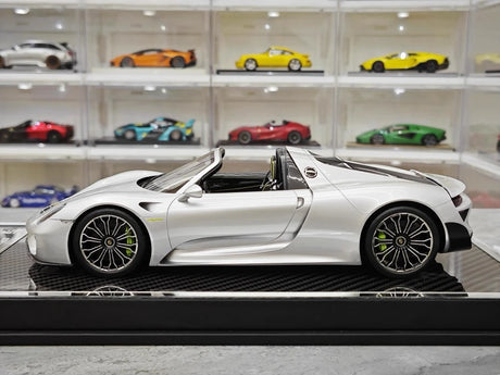[YY] 1:18 Porsche 2013 918 Spyder Convertible Silver Model Car Resin