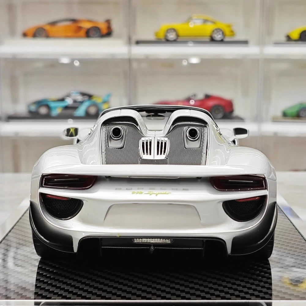 [YY] 1:18 Porsche 2013 918 Spyder Convertible Silver Model Car Resin