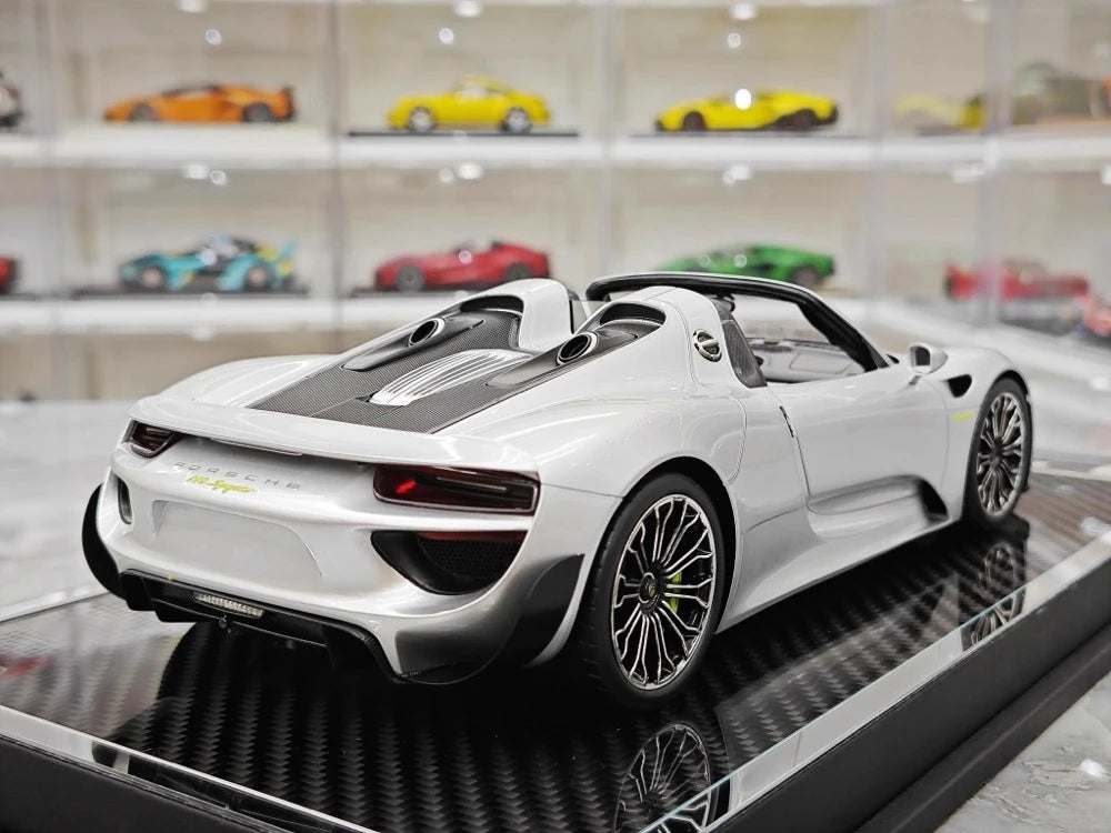 [YY] 1:18 Porsche 2013 918 Spyder Convertible Silver Model Car Resin
