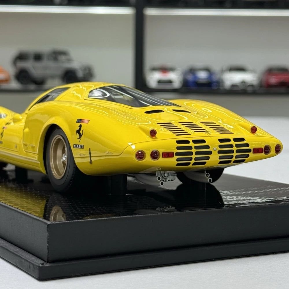 [YY] 1:18 Ferrari 1966 365 P2 LM Le Mans Maquette giallo modellino di auto resina