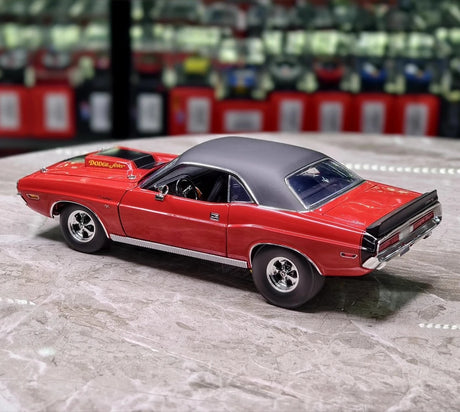 [ACME] 1:18 Dodge 1970 Challenger R/T Red Model Car Die-Cast