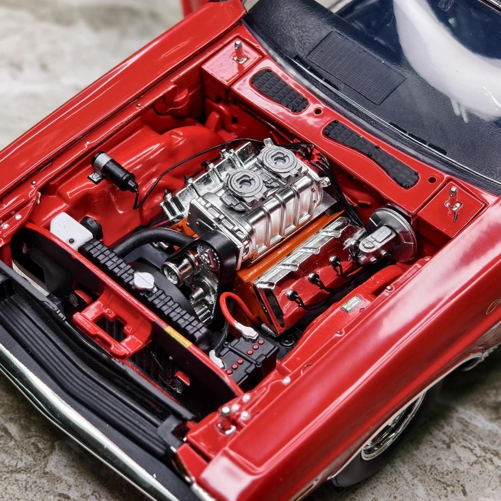 [ACME] 1:18 Dodge 1970 Challenger R/T Red Model Car Die-Cast