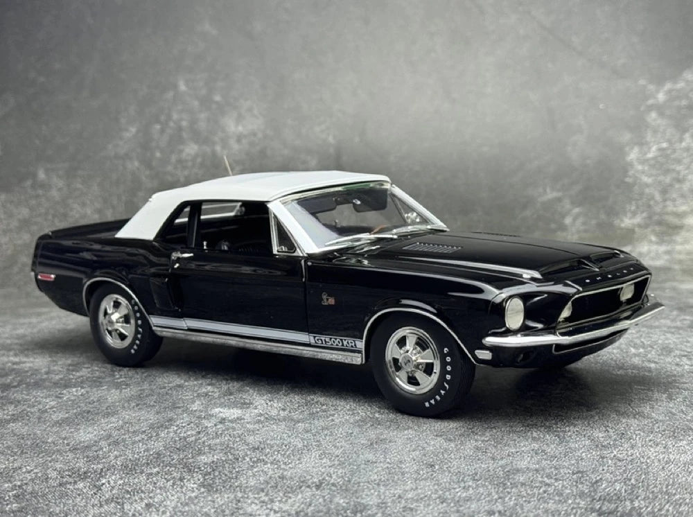 [ACME] 1:18 Ford 1968 Shelby GT500 KR Convertible svart modellbil Die-Cast