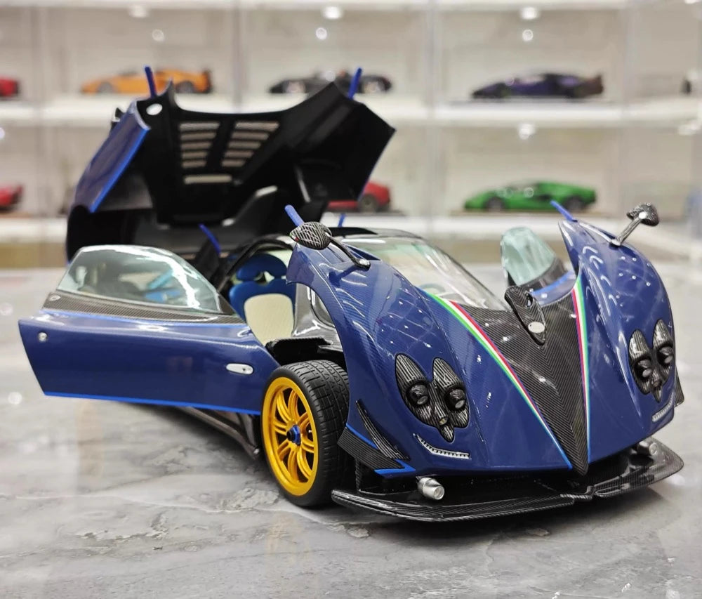 [Almost Real] 1:18 Pagani 2010 Zonda Tri-Colore Model Car Die-Cast