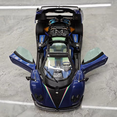 [Almost Real] 1:18 Pagani 2010 Zonda Tri-Colore modellino di auto Die-Cast