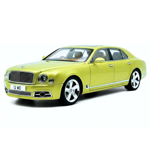 [Almost Real] 1:18 Bentley 2015 Mulsanne Speed ゴールド モデルカー Die-Cast