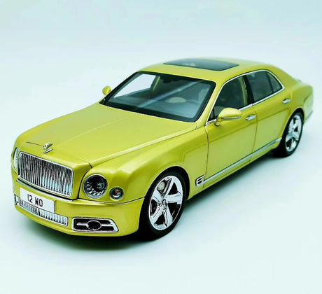 [Almost Real] 1:18 Bentley 2015 Mulsanne Speed Gold Model Car Die-Cast