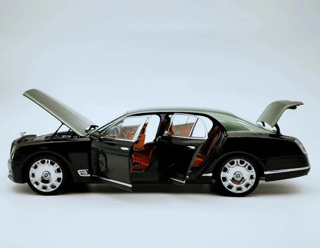 [Almost Real] 1:18 Bentley 2015 Mulsanne Speed Green Model Car Die-Cast