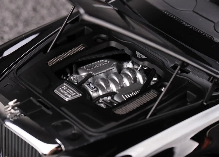 [Almost Real] 1:18 Bentley 2017 Mulsanne Extended Wheelbase Black Model Car Die-Cast
