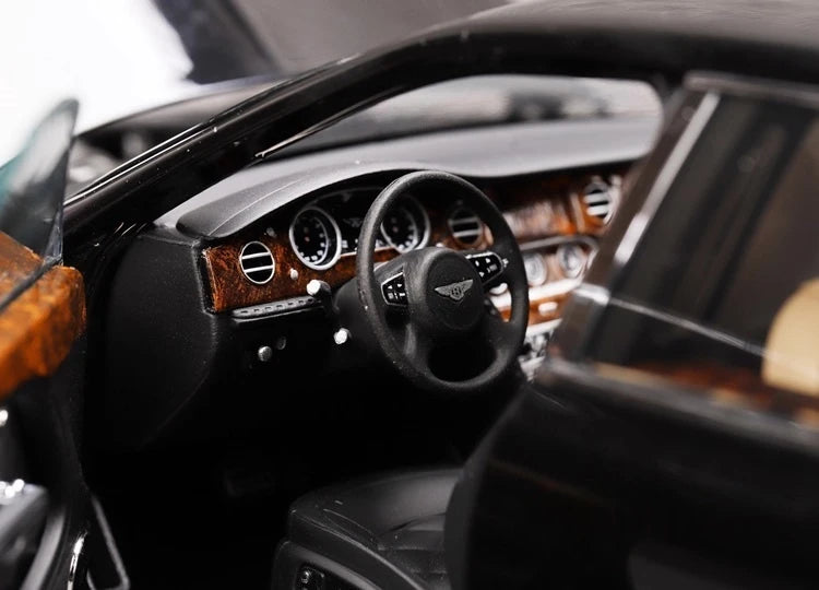 [Almost Real] 1:18 Bentley 2017 Mulsanne Extended Wheelbase Black Model Car Die-Cast