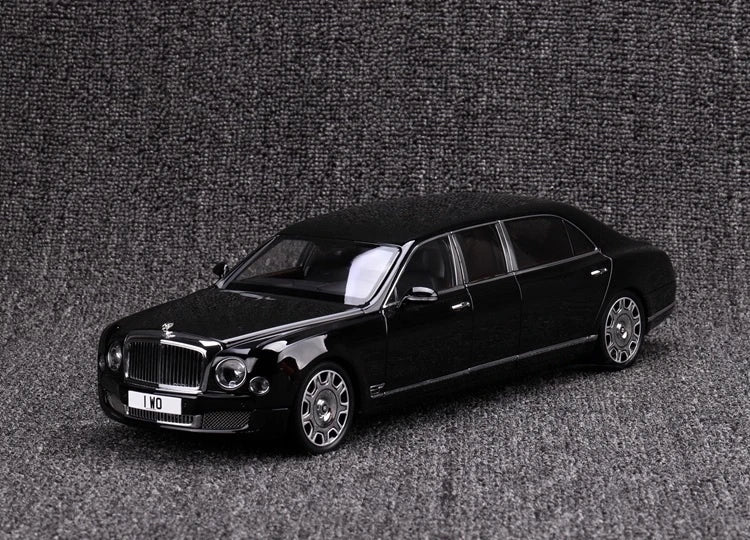 [Almost Real] 1:18 Bentley 2017 Mulsanne Extended Wheelbase Black Model Car Die-Cast