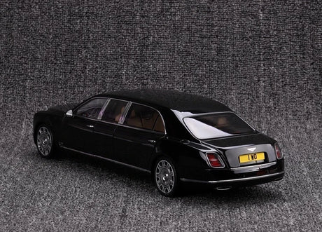 [Almost Real] 1:18 Bentley 2017 Mulsanne Extended Wheelbase Black Model Car Die-Cast