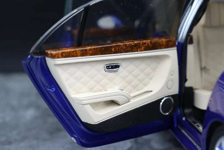 [Almost Real] 1:18 Bentley 2017 Mulsanne Extended Wheelbase Blue Model Car Die-Cast