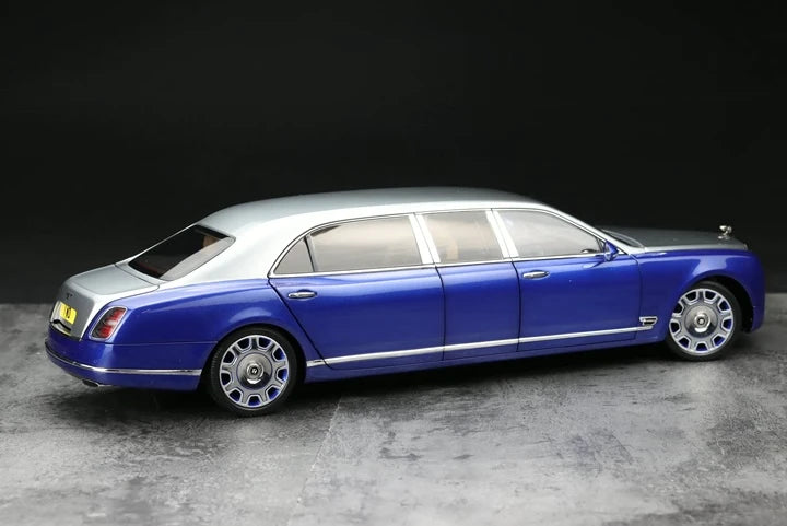 [Almost Real] 1:18 Bentley 2017 Mulsanne Extended Wheelbase Blue Model Car Die-Cast