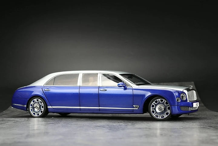 [Almost Real] 1:18 Bentley 2017 Mulsanne Extended Wheelbase Blue Model Car Die-Cast
