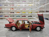 [Almost Real] 1:18 Jaguar 1986 XJ40 Red Model Car Die-Cast