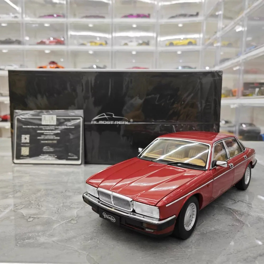[Almost Real] 1:18 Jaguar 1986 XJ40 Red Model Car Die-Cast