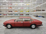 [Almost Real] 1:18 Jaguar 1986 XJ40 Red Model Car Die-Cast