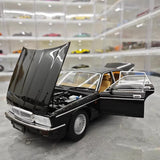 [Almost Real] 1:18 Jaguar 1986 XJ40 Black Model Car Die-Cast