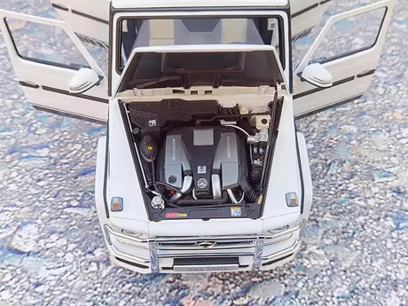 [Almost Real] 1:18 Mercedes-Benz 2017 G65 AMG W463 White Model Car Die-Cast
