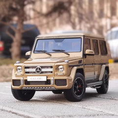 [Almost Real] 1:18 Mercedes-Benz 2017 G65 AMG W463 Yellow Model Car Die-Cast