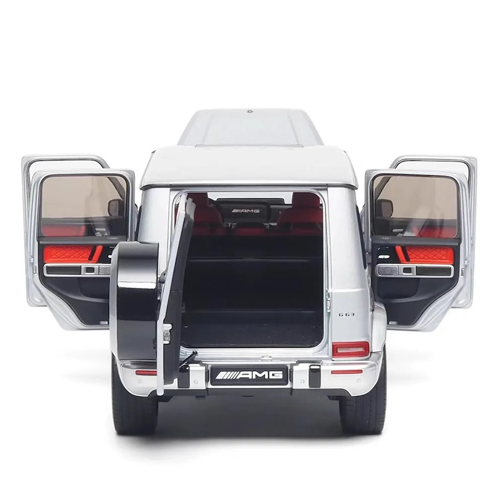[Almost Real] 1:18 Mercedes-Benz 2019 AMG G63 Silver Model Car Die-Cast