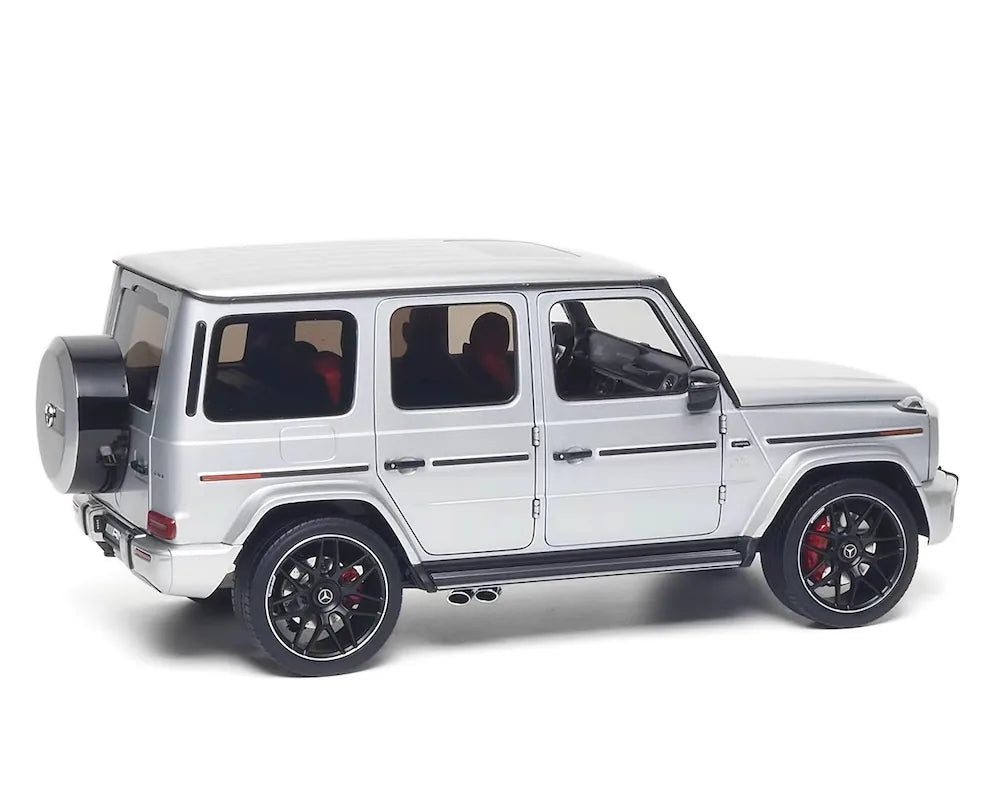 [Almost Real] 1:18 Mercedes-Benz 2019 AMG G63 Silver Model Car Die-Cast