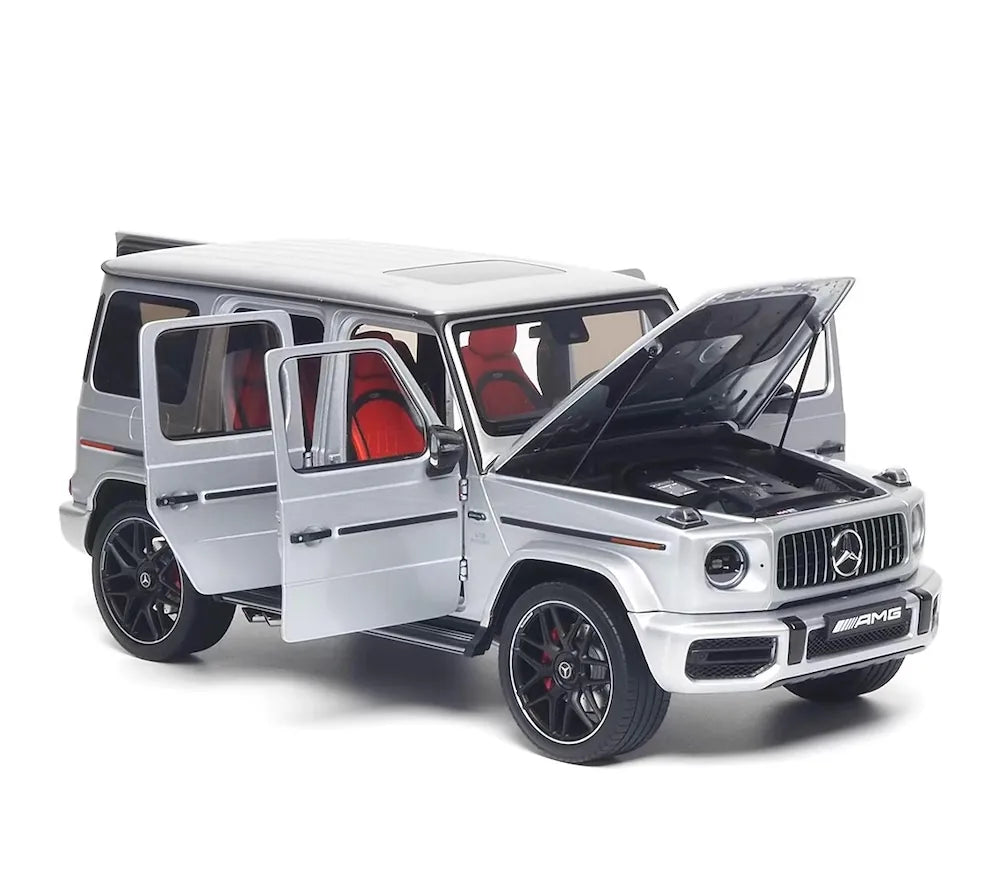 [Almost Real] 1:18 Mercedes-Benz 2019 AMG G63 Silver Model Car Die-Cast
