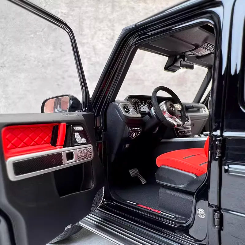 [Almost Real] 1:18 Mercedes-Benz 2019 AMG G63 Black Model Car Die-Cast