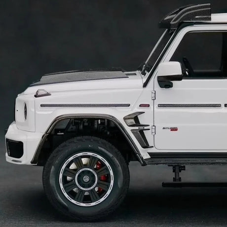 [Almost Real] 1:18 Mercedes-Benz 2023 G63 AMG 4x4 Brabus 800 White Model Car Die-Cast