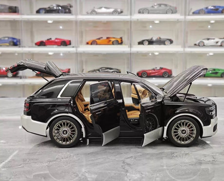 [Almost Real] 1:18 Toyota 2023 Century SUV zwart modelauto Die-Cast