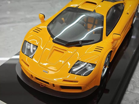 [Amalgam] 1:18 McLaren 1995 F1 LM Yellow Car Model Resin