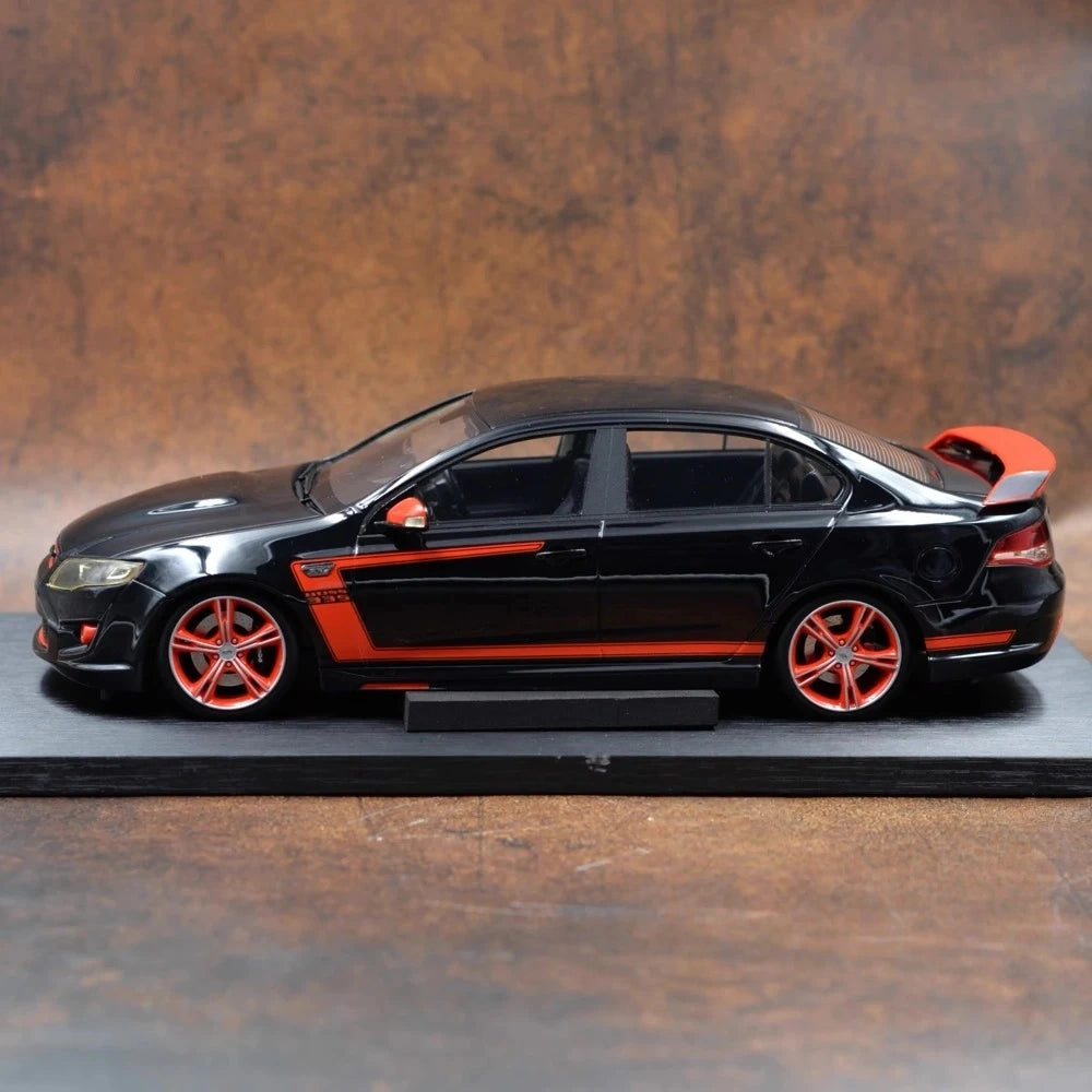 [Apex] 1:18 Ford 2012 FPV GT-R Spec Boss 335 Black Model Car Resin